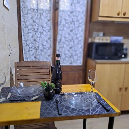Lovely 1 Bedroom Apartment In The Heart Of バレッタ エクステリア 写真